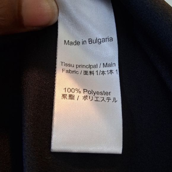 Louis Vuitton Uniform Black Button Down Long Sleeve Blouse Size 8 NWT - Picture 4 of 8